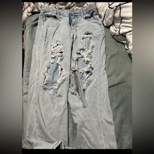 women’s american eagle jeans size 8 mom jeans